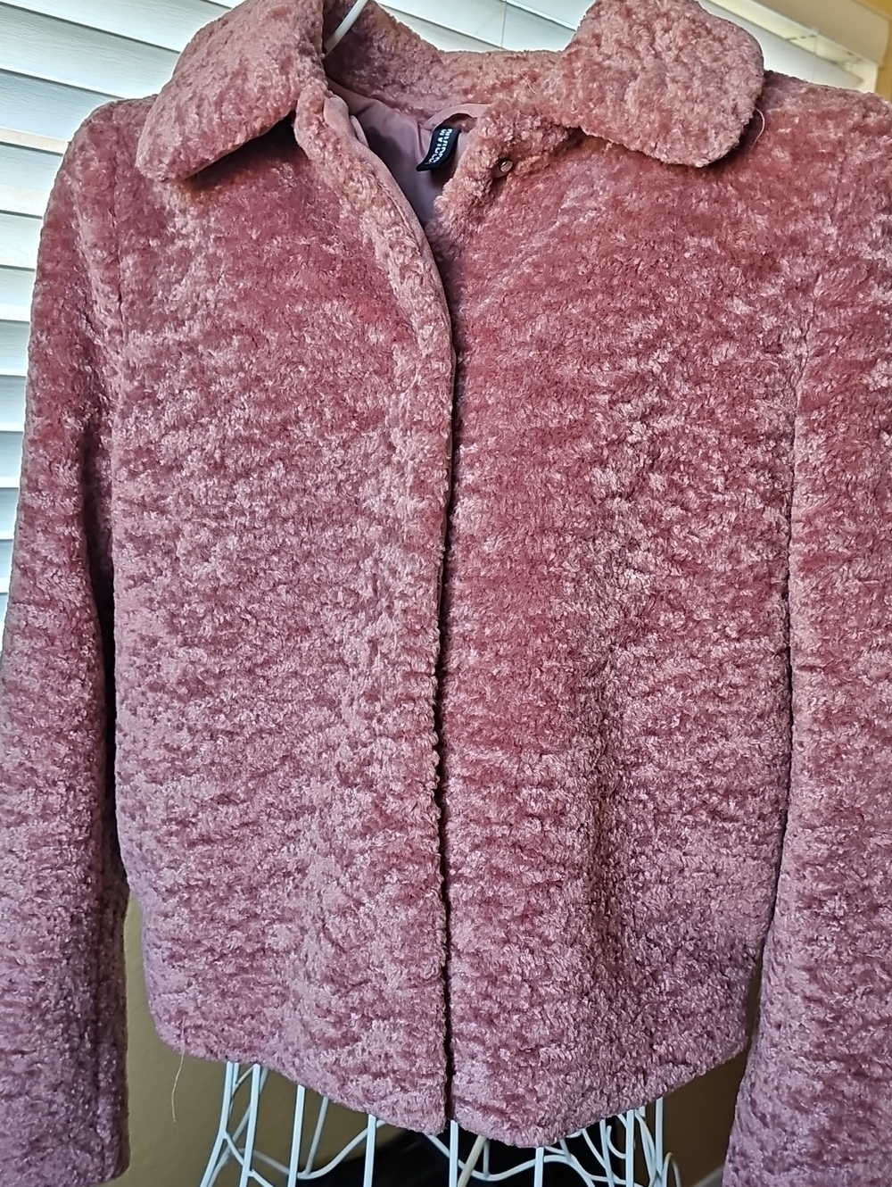 H& M Divided Dusty Rose Teddy Button-Up Jacket